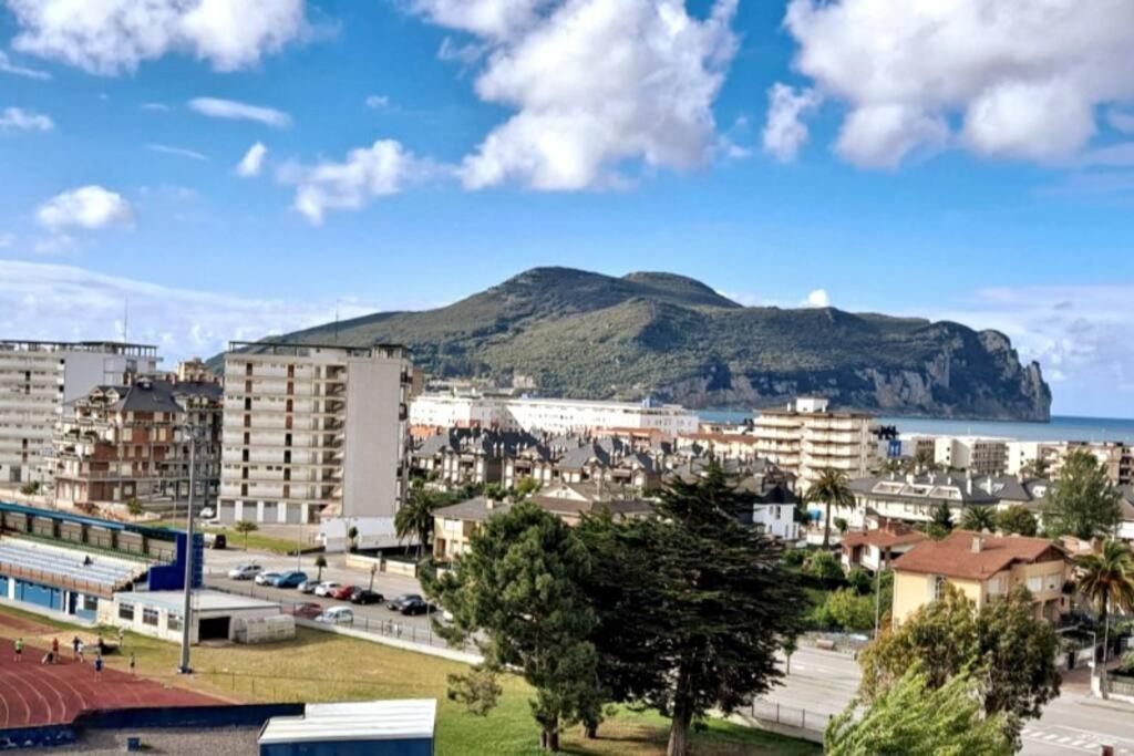 Apartamento En Laredo公寓 外观 照片